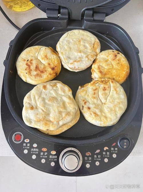 电饼铛烙饼总糊？温度与翻面时间控制​