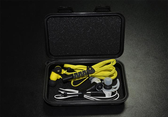 耳机缠绕打结？吸管辅助整理小工具​