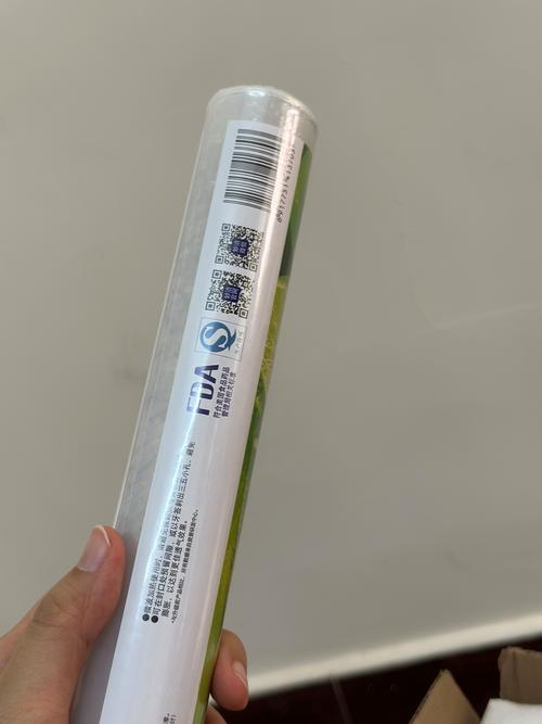 微波炉加热防溅盖 DIY：保鲜膜 + 橡皮筋简易方案​