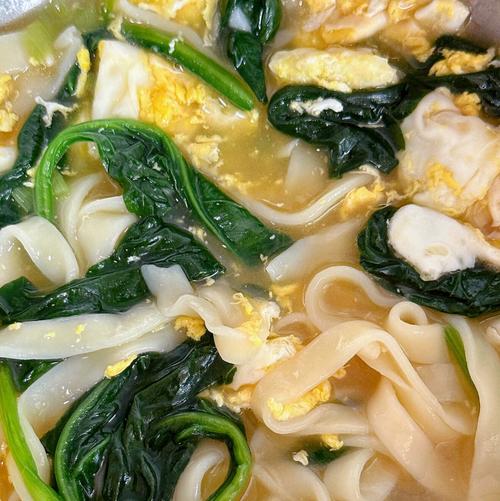煮面条时加食用油的作用