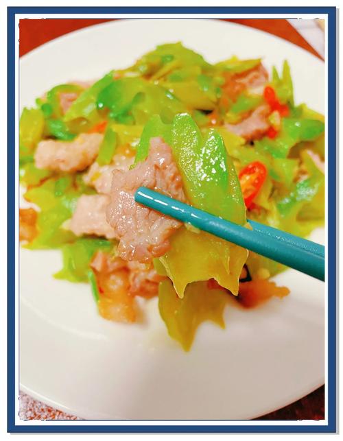 炒菜先炒肉还是先炒菜？维生素C保留率
