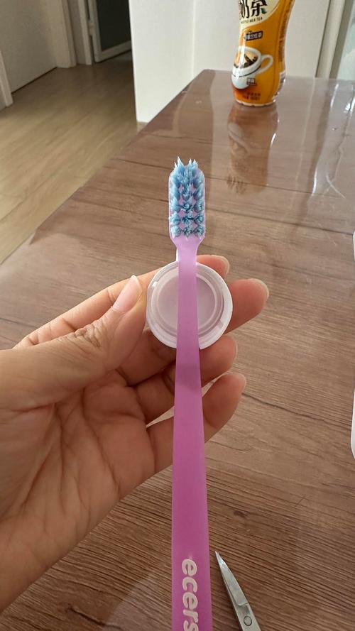 旧牙刷柄改造的5种实用工具