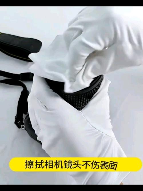 投影仪镜头清洁？无尘布擦拭技巧
