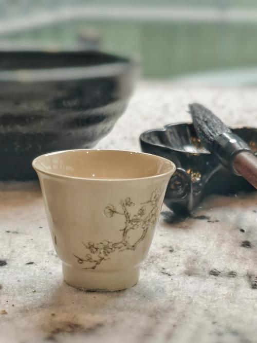 陶瓷茶具修补!蛋清 + 草木灰古法粘合术