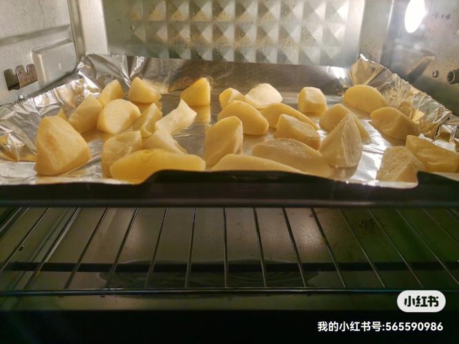 自制水果干？烤箱低温烘烤脱水！